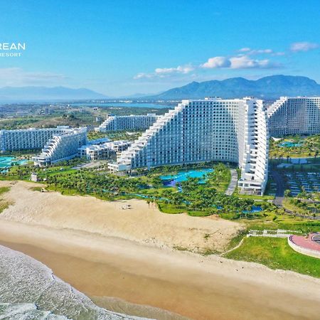The Empyrean Cam Ranh Beach Resort Bagian luar foto
