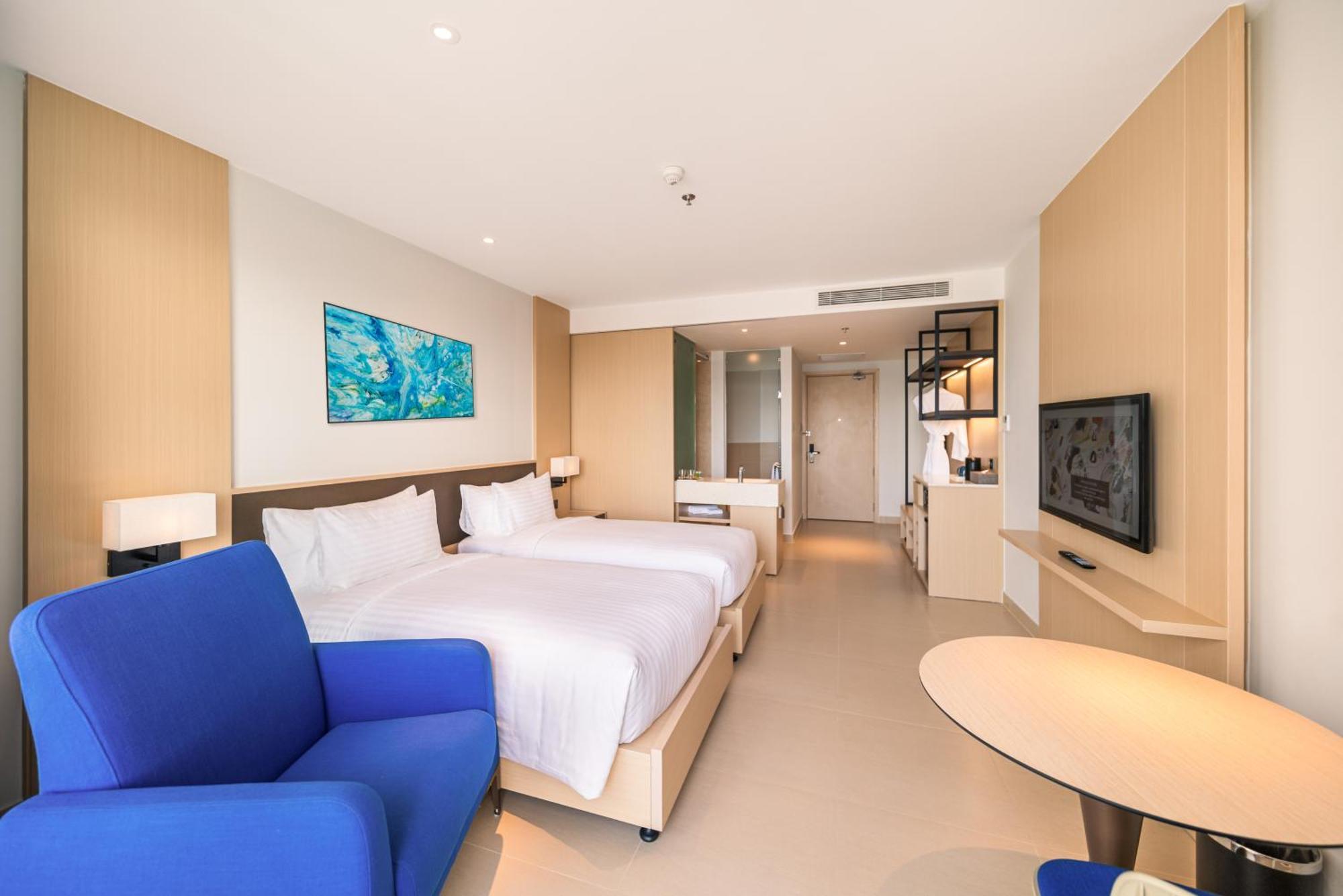 The Empyrean Cam Ranh Beach Resort Bagian luar foto
